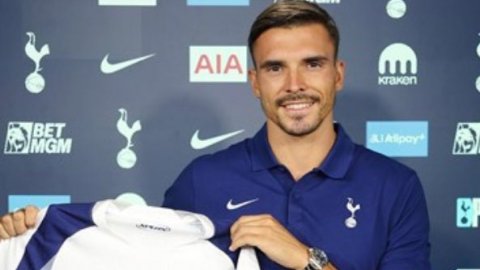 Football: Palhinha moves back to London with Tottenham loan