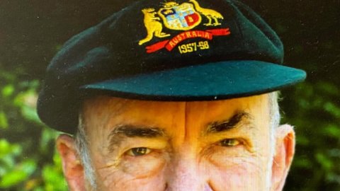 Former Australia captain and coach Bob Simpson passes away at 89