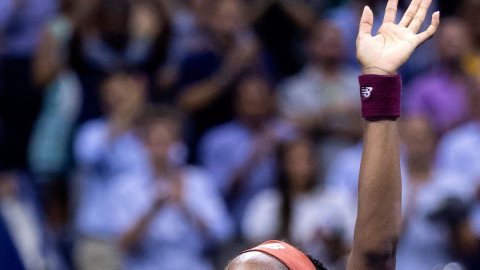 Gauff scores comeback win over Kudermetova in Montreal