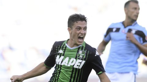 Giacomo Raspadori joins Atletico Madrid from Napoli