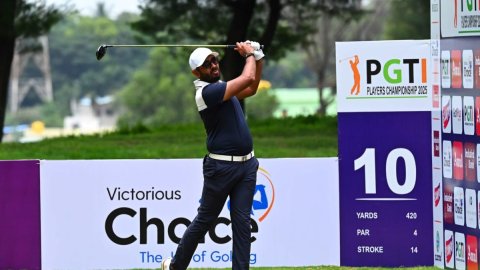 Golf: Yuvraj Sandhu shoots extraordinary 61, stretches lead to three shots at Players C’ship