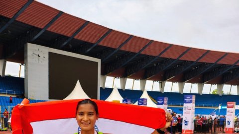 उत्तराखंड की 'फ्लाइंग गर्ल' भागीरथी बिष्ट ने हैदराबाद मैराथन में जीता गोल्ड