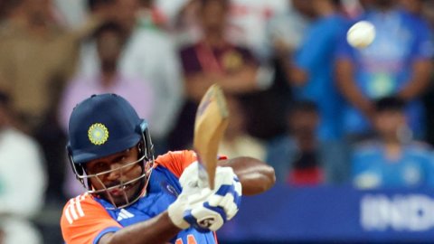 Mumbai: 5th T20 Match Between India and England