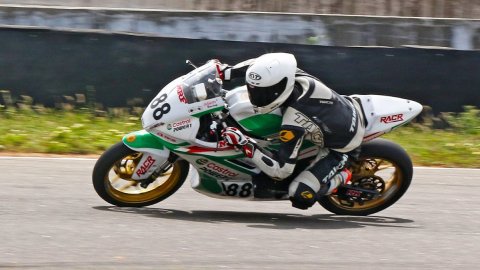 Rahil Pillarisetty grabs pole position in Rolon Round of National Motorcycle Racing Championship