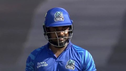 KCL 2025: Thrissur Titans beat Kochi Blue Tigers by 5 wickets KCL 2025: சஞ்சு சாம்சன் அதிரடி வீண்; கொச்சியை வீழ்த்தி திருச்சூர் த்ரில் வெற்றி!