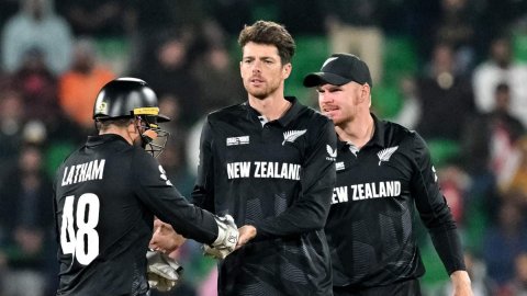 ORourke, Glenn Phillips & Finn Allen ruled out of Australia series காயத்தால் அவதிப்படும் சான்ட்னர், பிலீப்ஸ், ஓ ரூர்க்; நியூசிலாந்துக்கு பின்னடைவு!