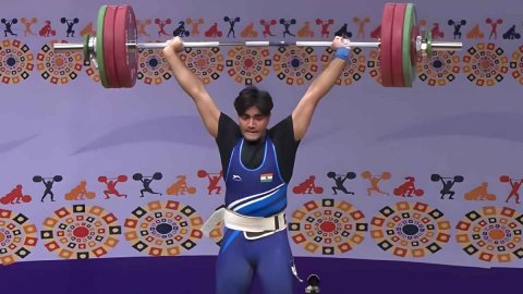 कॉमनवेल्थ वेटलिफ्टिंग चैंपियनशिप : हरियाणा के शाह हुसैन ने जीता गोल्ड, अपने लाल के स्वागत की तैयारी 
