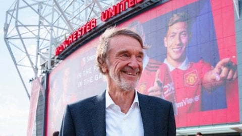 Split in opinion leads to postponement of Man Utd fan group protest against Ratcliffe