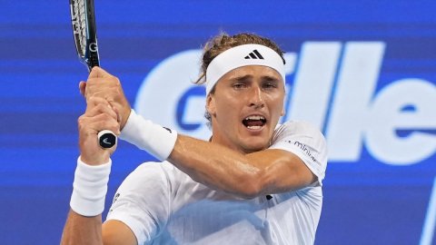 Tennis: Inclement weather suspends third round matches in Cincinnati
