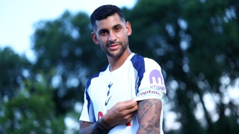 Tottenham name Cristian Romero as captain after Son’s departure