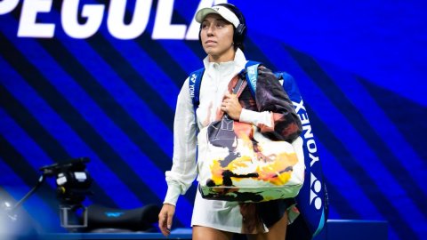 US Open: Pegula cruises to quarters with commanding win over Li