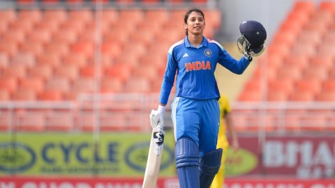 2nd ODI: Smriti, bowlers star as India thrash Australia by 102 runs, level series 1–1 (ld)