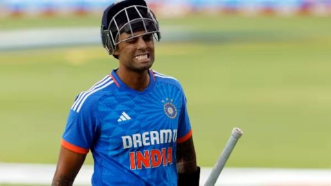 सूर्यकुमार यादव पर गिरी ICC की गाज, भारत-पाक मैच के बाद कहे इस बयान की वजह से चुकाना होगा फाइन