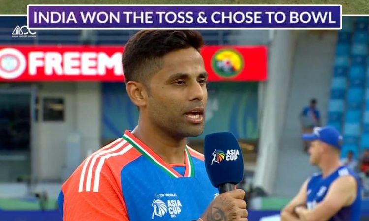 IND vs UAE, Asia Cup 2025: भारत ने टॉस जीतकर चुनी गेंदबाज़ी, देखें दोनों टीमों की प्लेइंग इलेवन