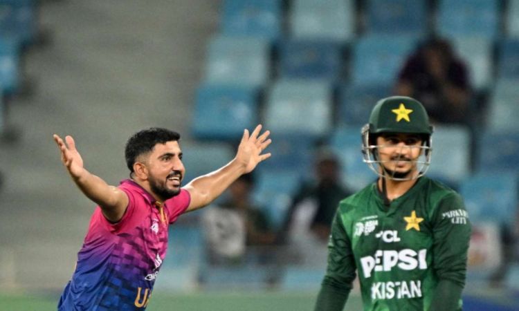 UAE's Junaid Siddique Creates History, Breaks Bhuvneshwar Kumar's Record against Pakistan
