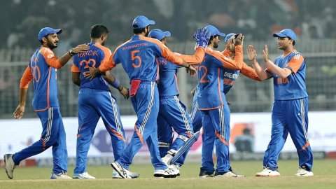 जसप्रीत बुमराह नहीं! ब्रोंको टेस्ट में इस स्टार भारतीय तेज गेंदबाज ने मारी बाज़ी, टी20 में इतिहास रच