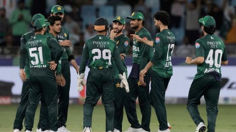 Asia Cup 2025: पाकिस्तान ने ओमान को 93 रनों से शिकस्त देकर की जीत के साथ शुरुआत, हारिस की पारी रही श
