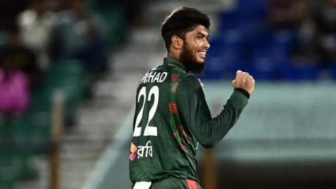 Rishad Hossain ने रचा इतिहास, हॉन्ग कॉन्ग के खिलाफ 2 विकेट झटककर ऐसा करने वाले बने 6वें बांग्लादेशी 