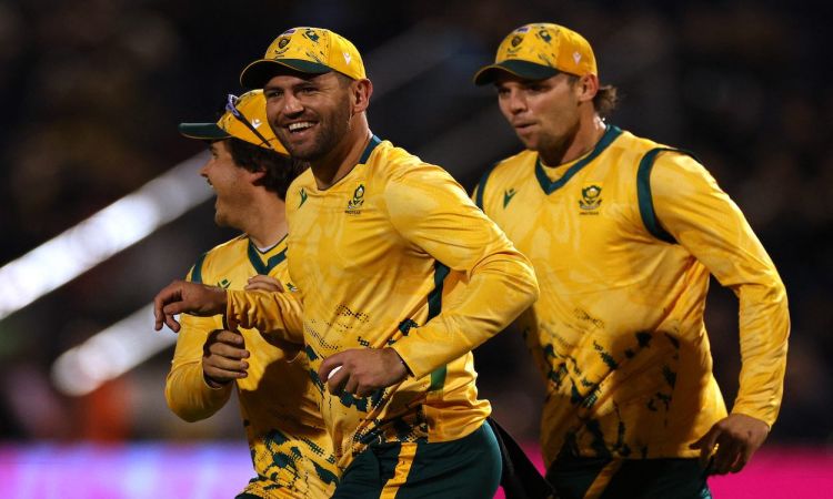 South Africa Beat England by 14 Runs in Rain-Hit T20