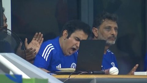तिलक वर्मा ने हरिस रऊफ को छक्का जड़कर भारत को पहुँचाया जीत के करीब! बाहर आ गया गंभीर का एग्रेसिव रुप