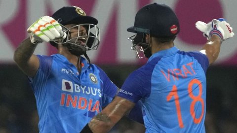 एशिया कप टी20 के टॉप-5 हाईएस्ट स्कोर, विराट कोहली का नाम सबसे ऊपर, भारत का यह स्टार भी है शामिल