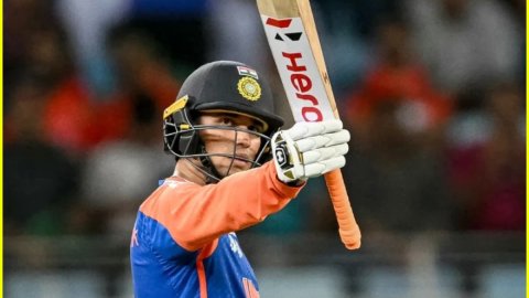 Abhishek Sharma के पास इतिहास रचने का मौका, T20 Asia Cup में ऐसा करने वाले बन सकते हैं सिर्फ तीसरे ख Abhishek Sharma के पास इतिहास रचने का मौका, T20 Asia Cup में ऐसा करने वाले बन सकते हैं सिर्फ तीसरे ख
