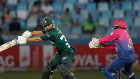Asia Cup: Fakhar’s fifty, Shaheen’s late cameo take Pakistan to 146/9 after turbulent build-up