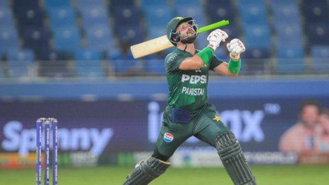Asia Cup: Farhan’s fifty, Ashraf’s late cameo take Pakistan to 171/5 against India