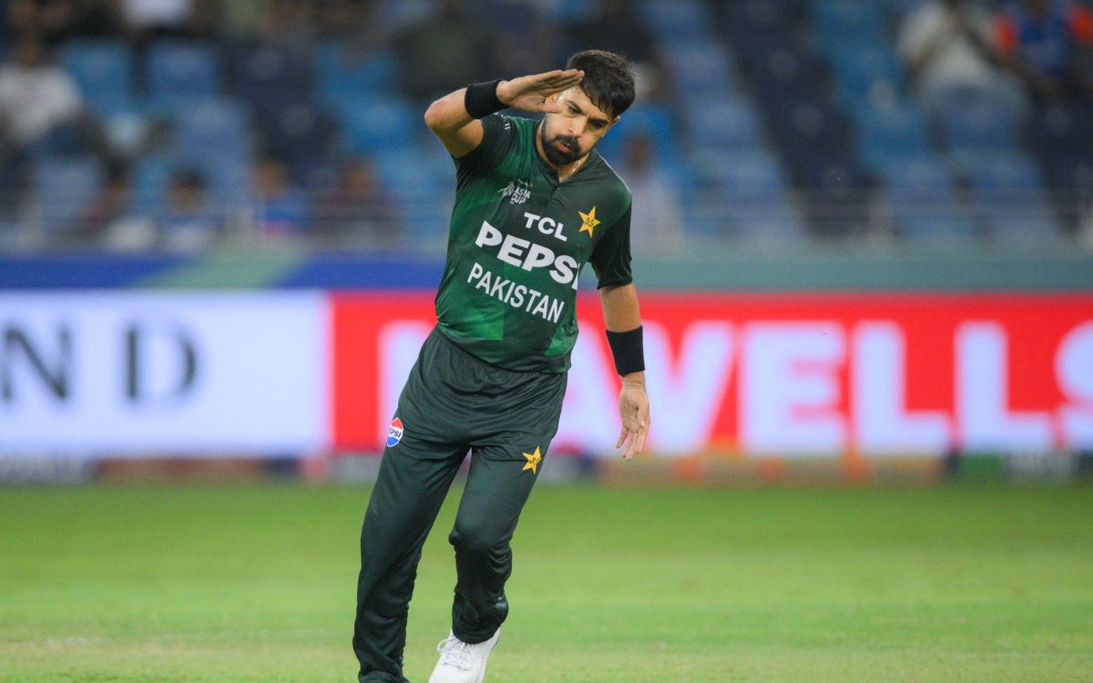 Asia Cup: Harris Rauf Fined 30 Pc Of Match Fee, Shahibzada Farhan ...