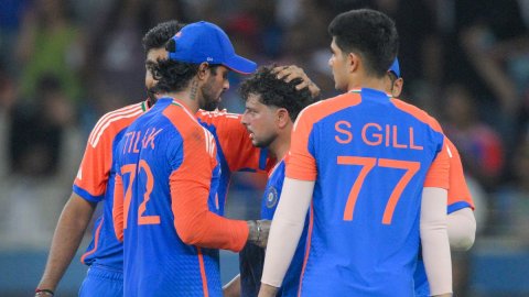 Asia Cup: Kuldeep Yadav takes four as India bowl out Pakistan for 146
