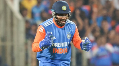 Asia Cup: On a day when you are confused, just go with Sanju, says Priyank Panchal