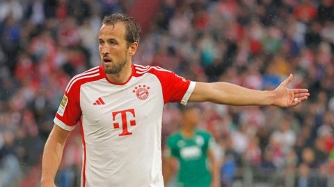 Champions League: Kane double powers Bayern past Chelsea; PSG cruise in opener