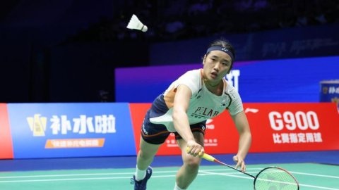 China's Weng, Jia/Zhang seize two titles at badminton China Masters; An Se-young lifts women's crown