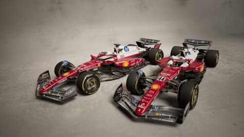 Ferrari unveil special livery at Monza in honour of Nicki Lauda