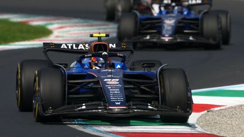 Formula 1: Dutch GP stewards rescind penalty points for Sainz after Williams appeal