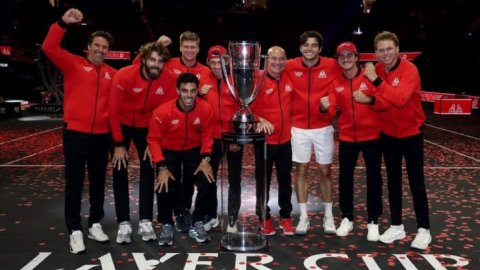 Fritz beats Zverev to clinch Laver Cup for Team World