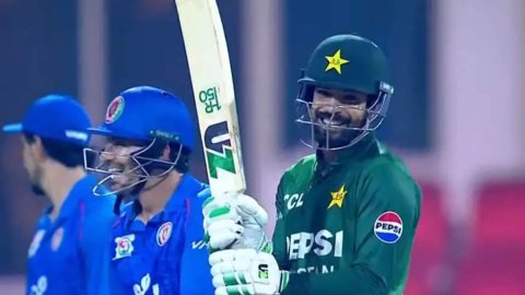 Haris Rauf ने बनाया T20I World Record, लेकिन गेंदबाजी नहीं बल्कि बल्लेबाजी में