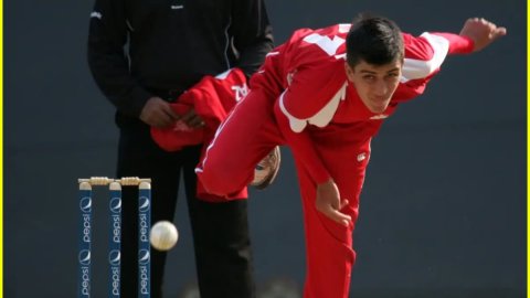 Aizaz Khan के पास इतिहास रचने का मौका, T20I में टीम इंडिया का भी कोई गेंदबाज़ नहीं कर पाया है ये कार