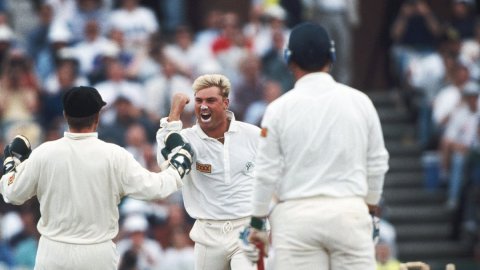 Happy Birthday Shane Warne: लेग स्पिन गेंदबाजी में जान फूंकने वाला क्रिकेटर, जिसने फेंकी 'बॉल ऑफ द स