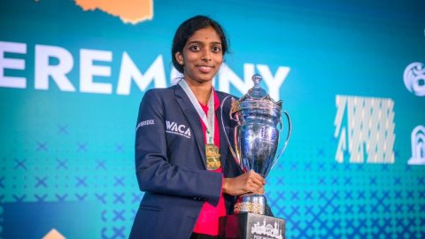 खेल में वैशाली और आनंदकुमार की ऐतिहासिक उपलब्धियां, राजनेताओं ने की सराहना