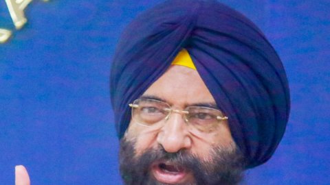 प्रधानमंत्री मोदी के जन्मदिन पर 'नमो प्रीमियर लीग' का आयोजन, मनजिंदर सिंह सिरसा ने किया उद्घाटन  