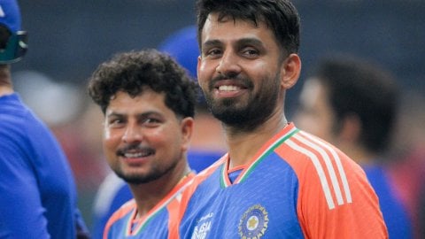 India players refuse to accept Asia Cup trophy from PCB chief Naqvi