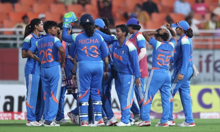 India Create History, Become First Women's Cricket Team beat Australia by 100 runs in odi