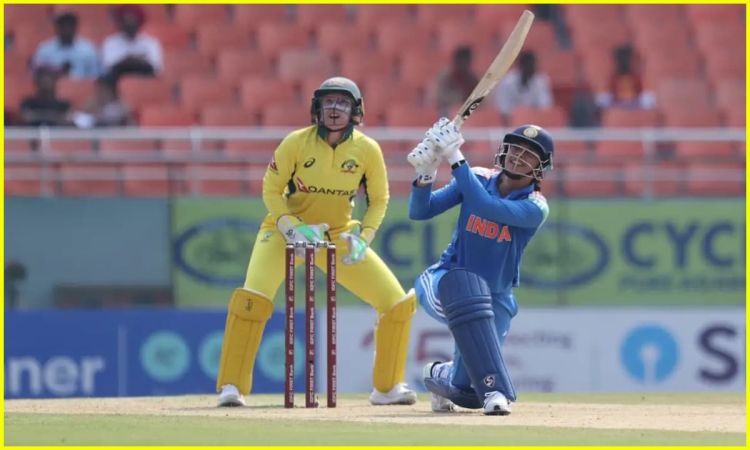 IN-W vs AU-W 2nd ODI: स्मृति मंधाना ने ठोका शतक, टीम इंडिया ने ऑस्ट्रेलिया को दिया 293 रनों का लक्ष्य