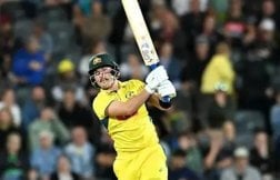 Inglis to miss NZ tour due to calf strain, Carey named as replacement