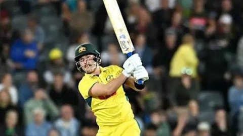 Inglis to miss NZ tour due to calf strain, Carey named as replacement