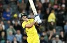 Inglis to miss NZ tour due to calf strain, Carey named as replacement