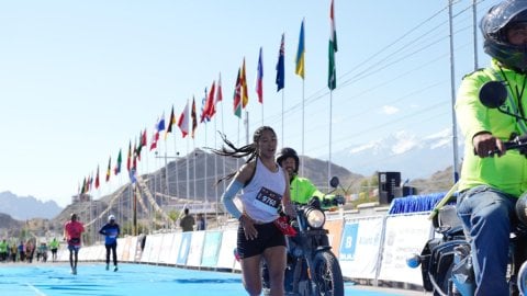 J&K’s Hans Raj, Ladakh’s Stanzin Chondol claim full marathon titles at 12th Ladakh Marathon