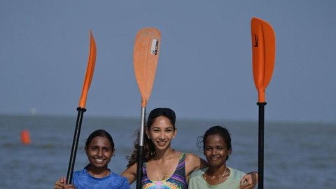 Kadal Kondattam 2025: Tamil Nadu athletes dominate Day 1 of India’s premier ocean sports festival