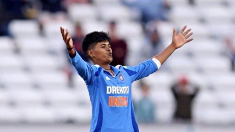 8 क्रिकेटर जिनपर ICC महिला क्रिकेट वर्ल्ड कप 2025 में रहेंगी नजरें, भारत की ये खिलाड़ी है शामिल 
